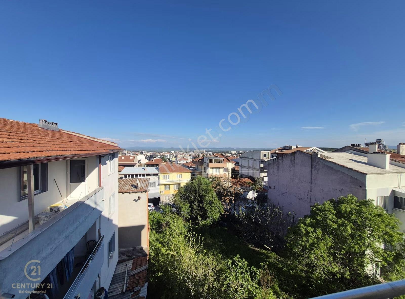 C21 Bal Altıeylül Yıldız Mahallesinde Kiralık 2+1 Merkezi Daire - Görsel 9