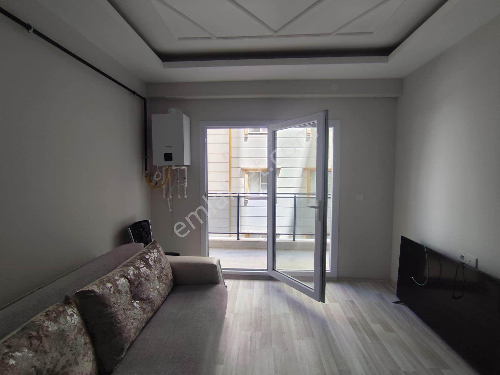 Bayverdi'de Kiralık Eşyalı (dayalı Döşeli) 1+1 Daire - Görsel 9