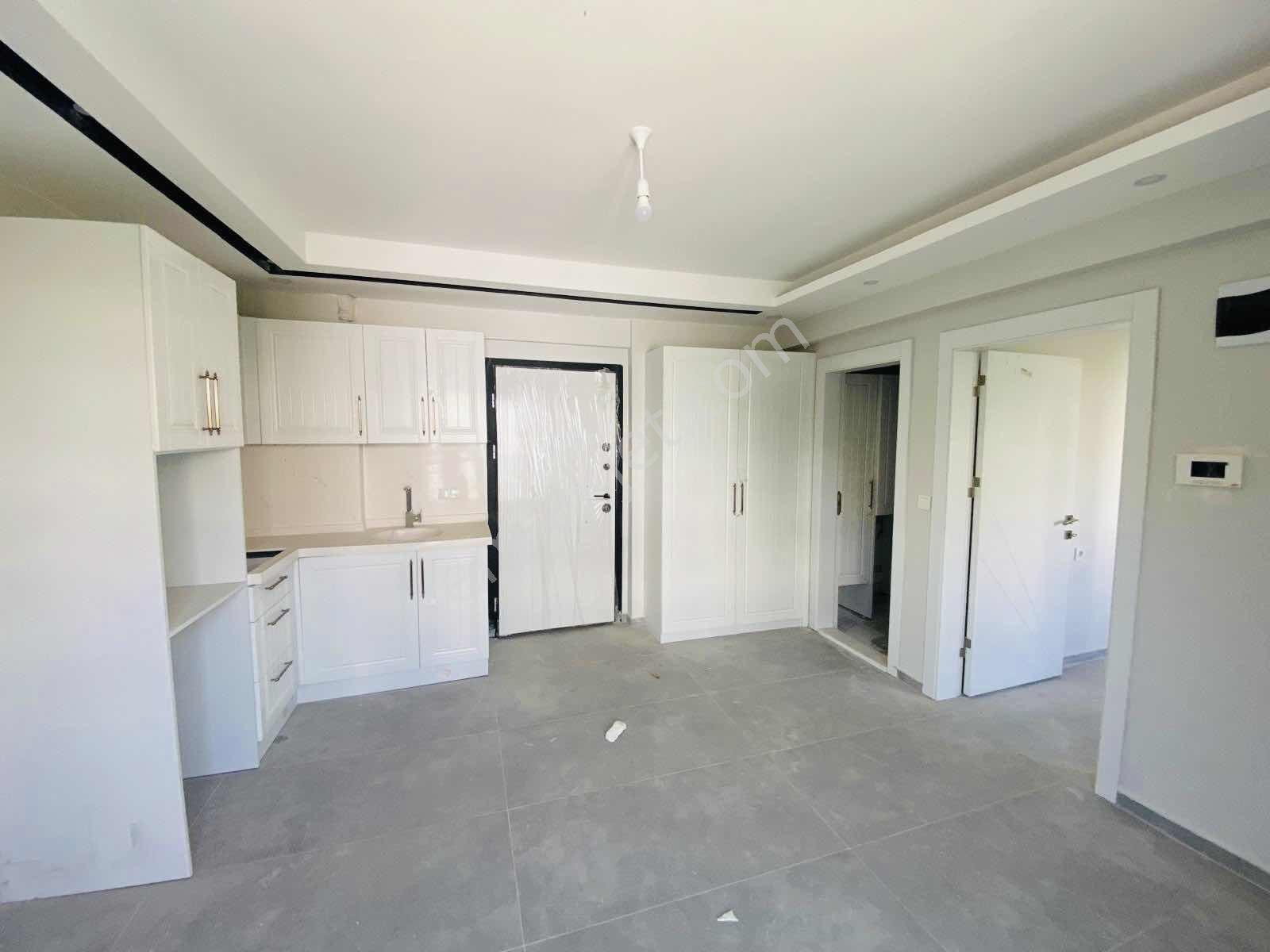 Çiğdem Emlak'tan Dalaman Merkezde 1+1 Eşyasız Kiralık Daire - Görsel 2