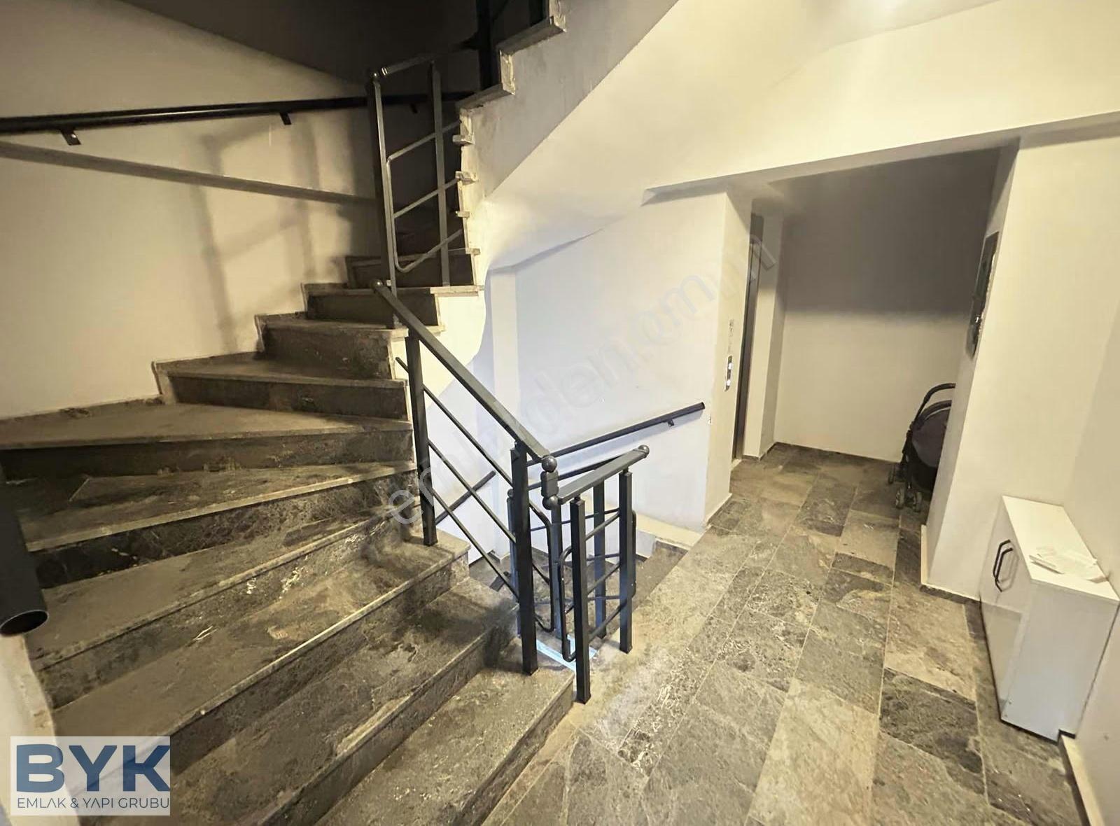Byk'dan! Aziziye' De! Emniyet Karşısı! Kiralık 3+1 Daire! - Görsel 17