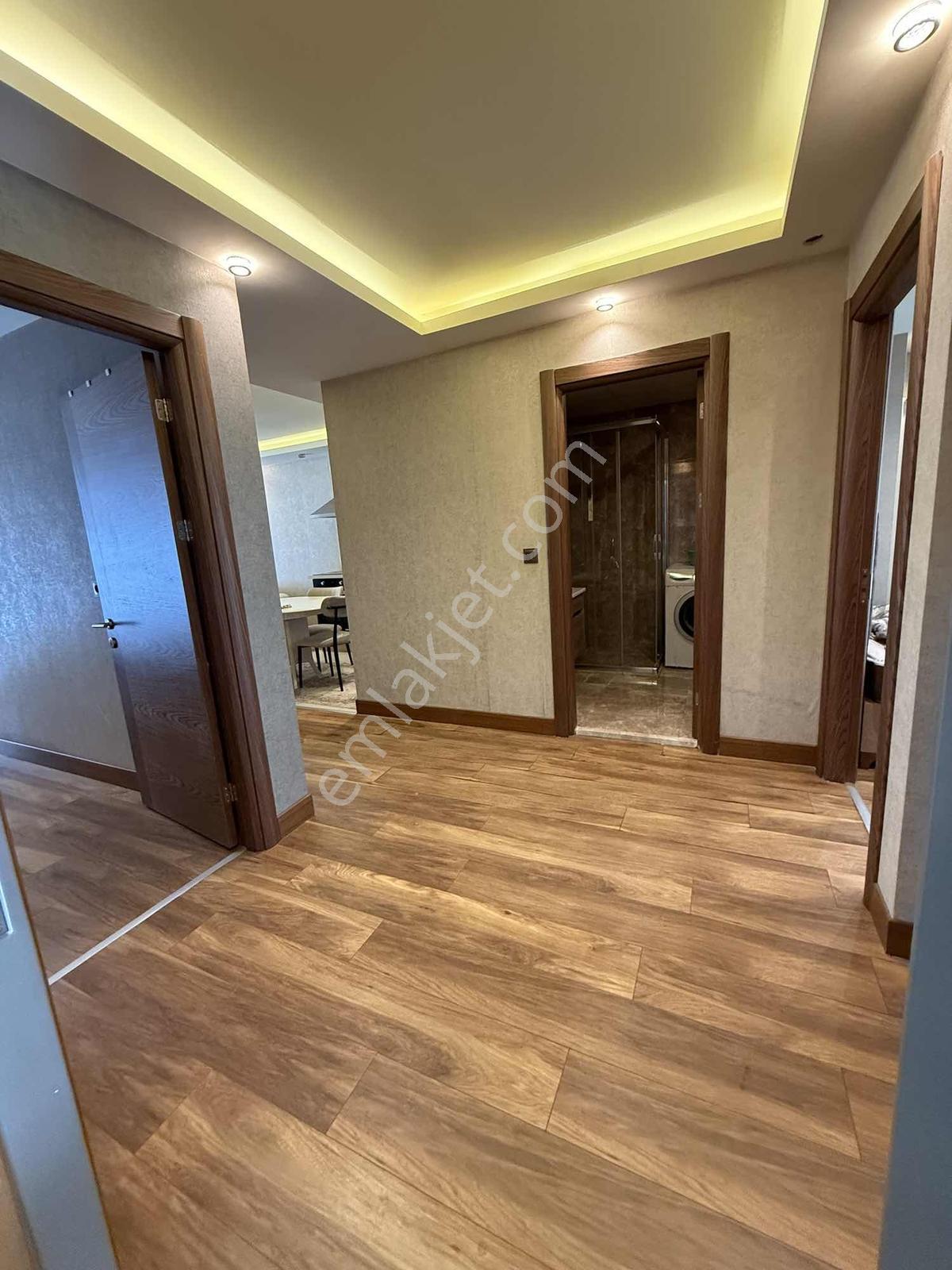 Beylikdüzü Marinaya Yakın Site İçinde Eşyalı Satılık Daire - Görsel 2