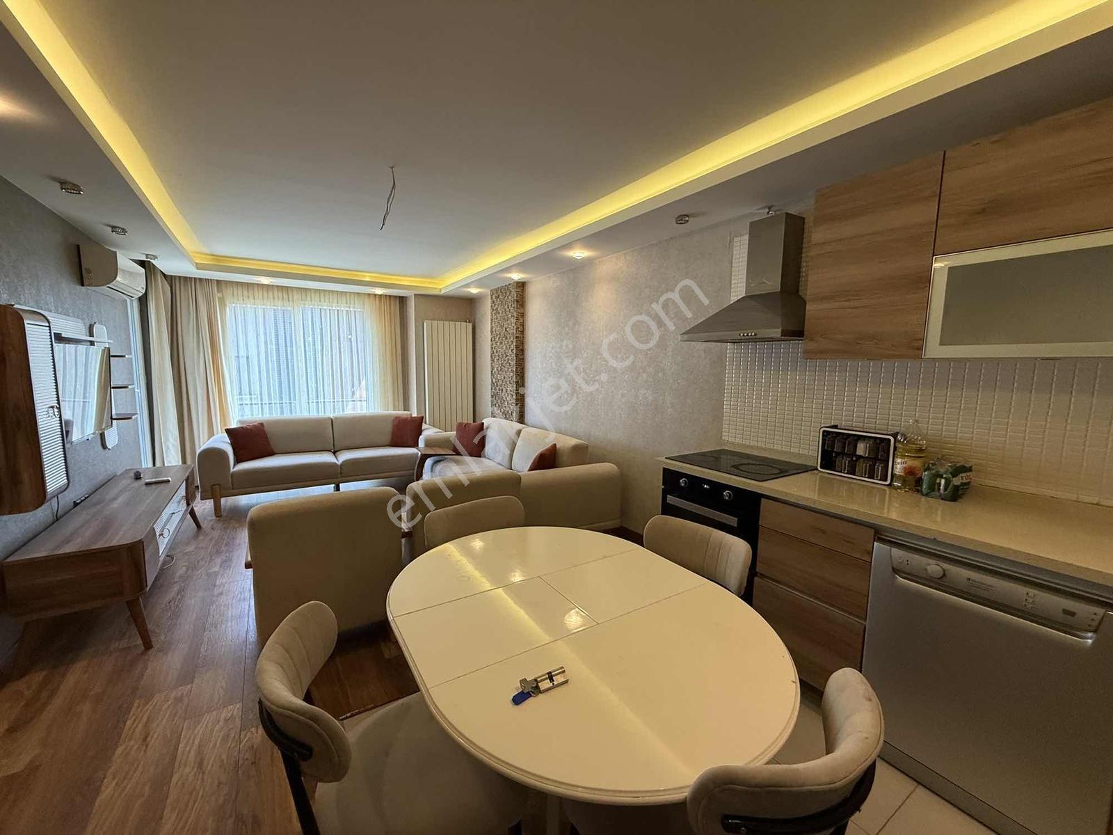 Beylikdüzü Marinaya Yakın Site İçinde Eşyalı Satılık Daire - Görsel 15