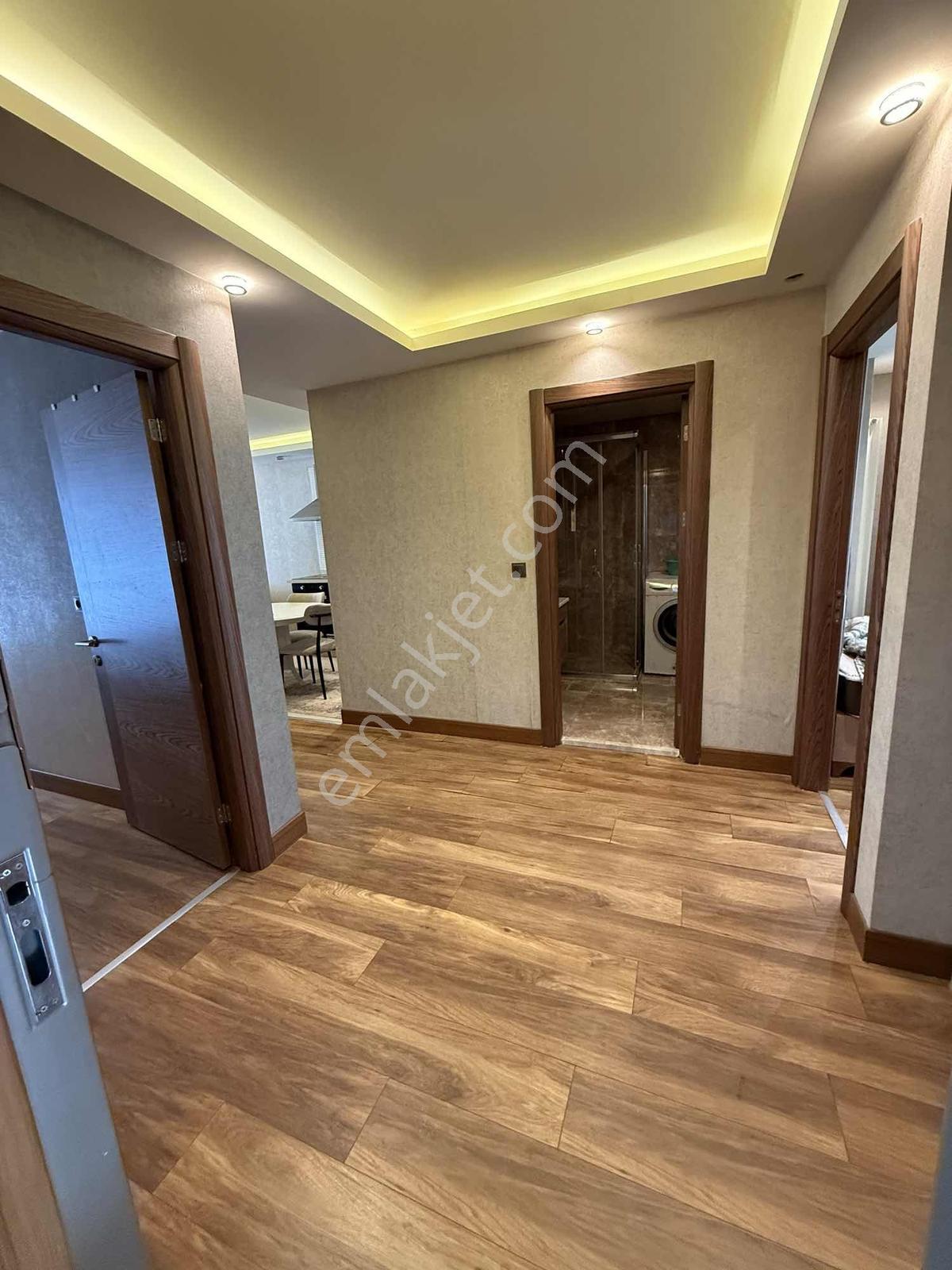 Beylikdüzü Marinaya Yakın Site İçinde Eşyalı Satılık Daire - Görsel 3