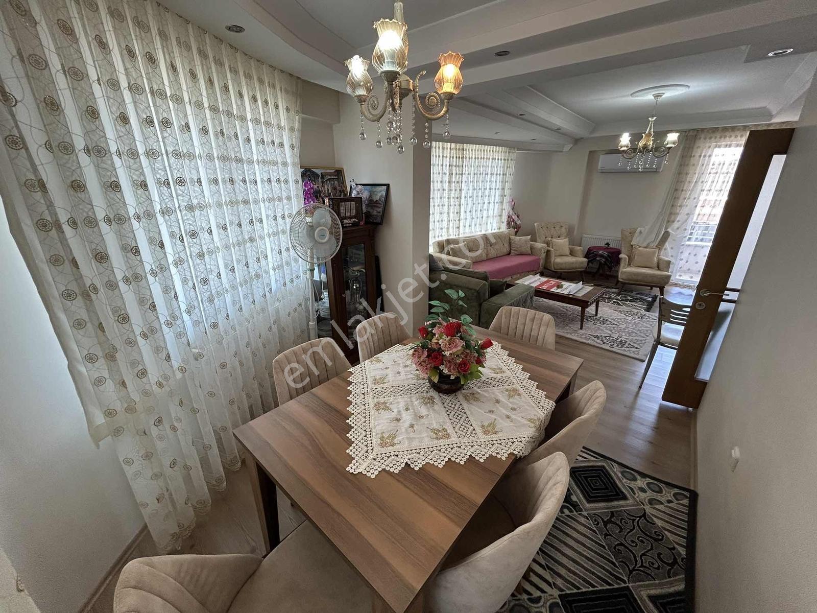 İhsaniye Mah 3+1 Köşe Başı 130m2 Balkonlu Site İçi Satılık Daire - Görsel 21