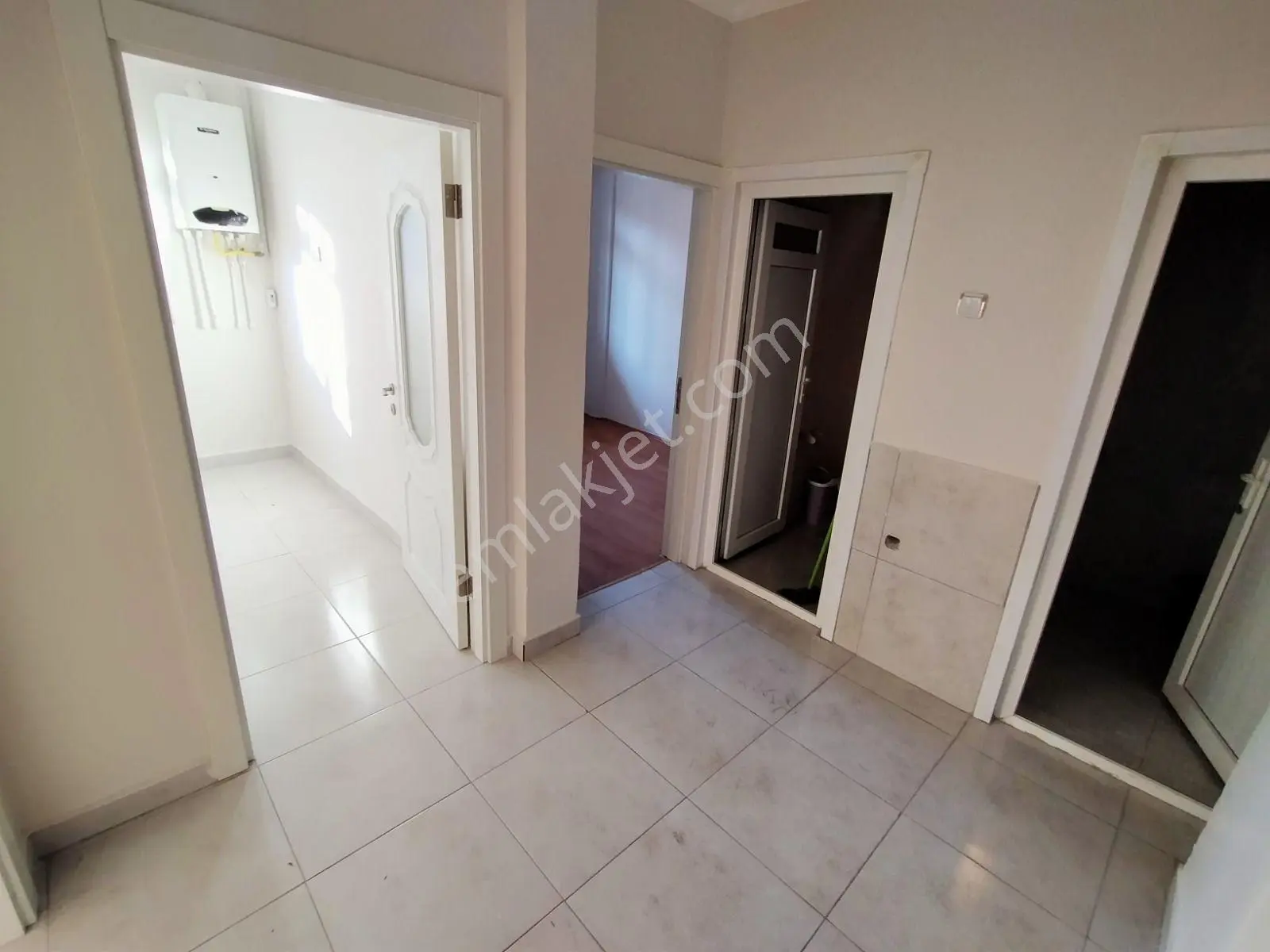 Basınevlerinde,gata Yürüme Mesafesi, Basın Cad. 1 Bina Kiralık - Görsel 3