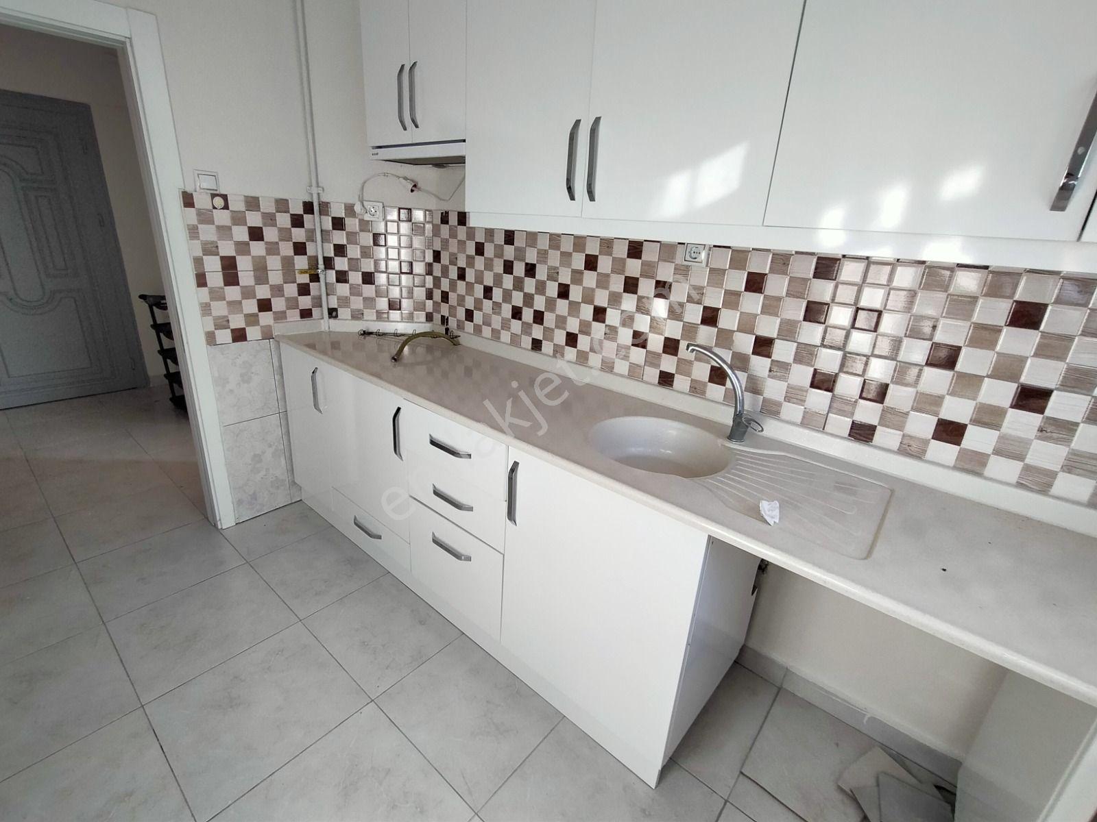 Basınevlerinde,gata Yürüme Mesafesi, Basın Cad. 1 Bina Kiralık - Görsel 8