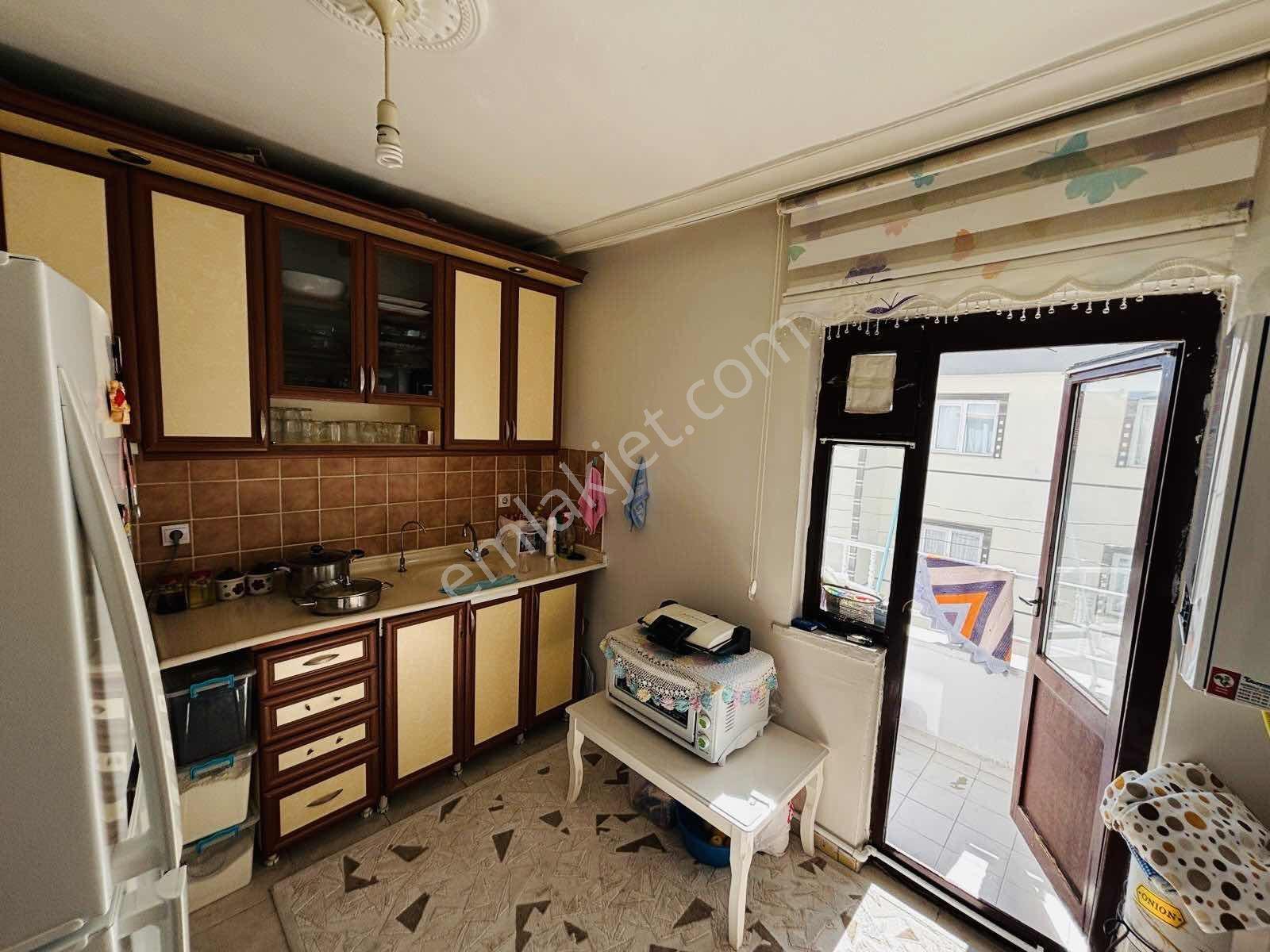 Bk Gayrimenkulden Malazgirt Mah. Ara Katta Cadde Üzeri Daire