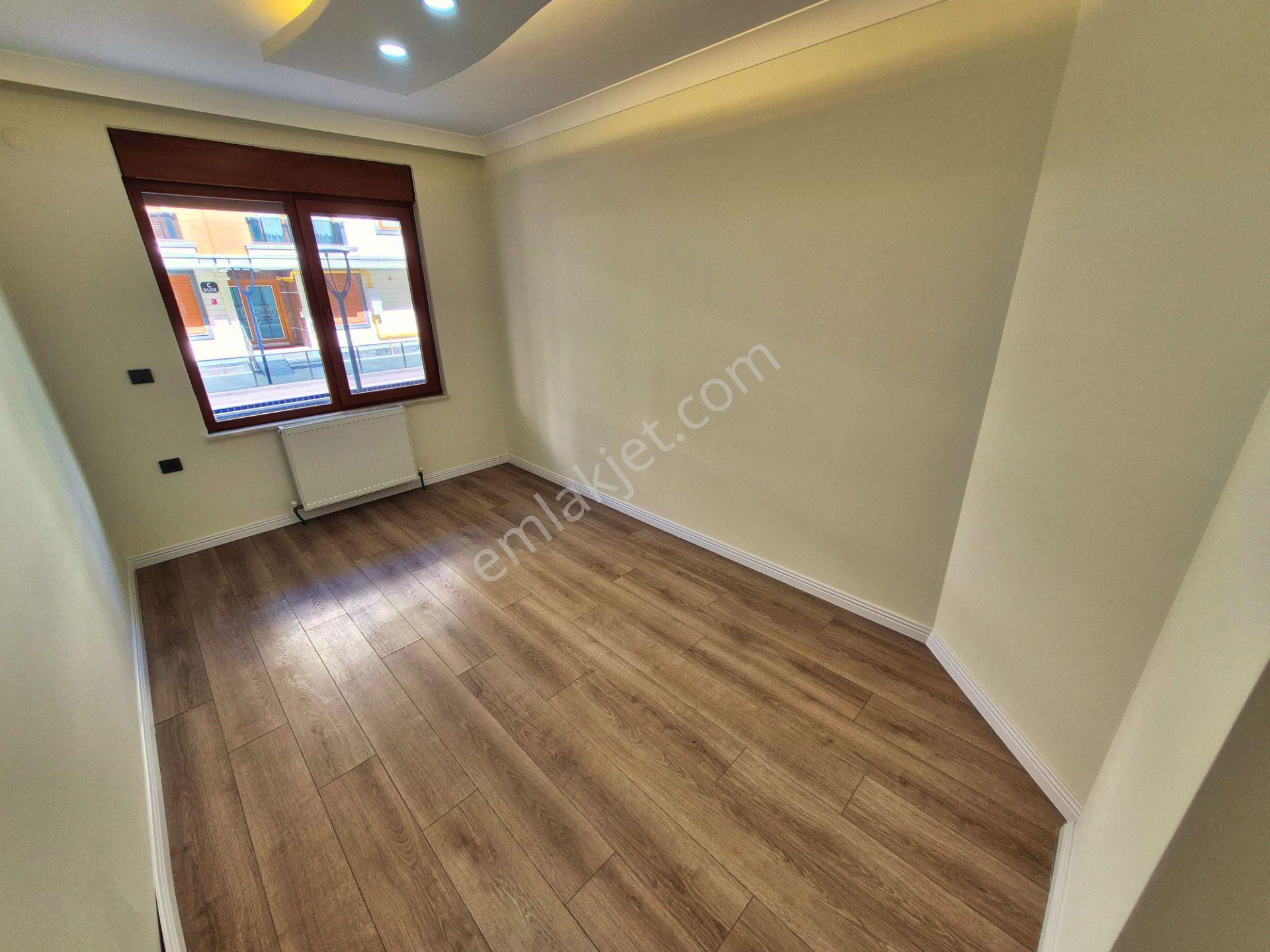 🛑🛑aktiften Akçay'da Satılık Havuzlu Otoparklı Harika Tasarımlı 2+1daire - Görsel 25