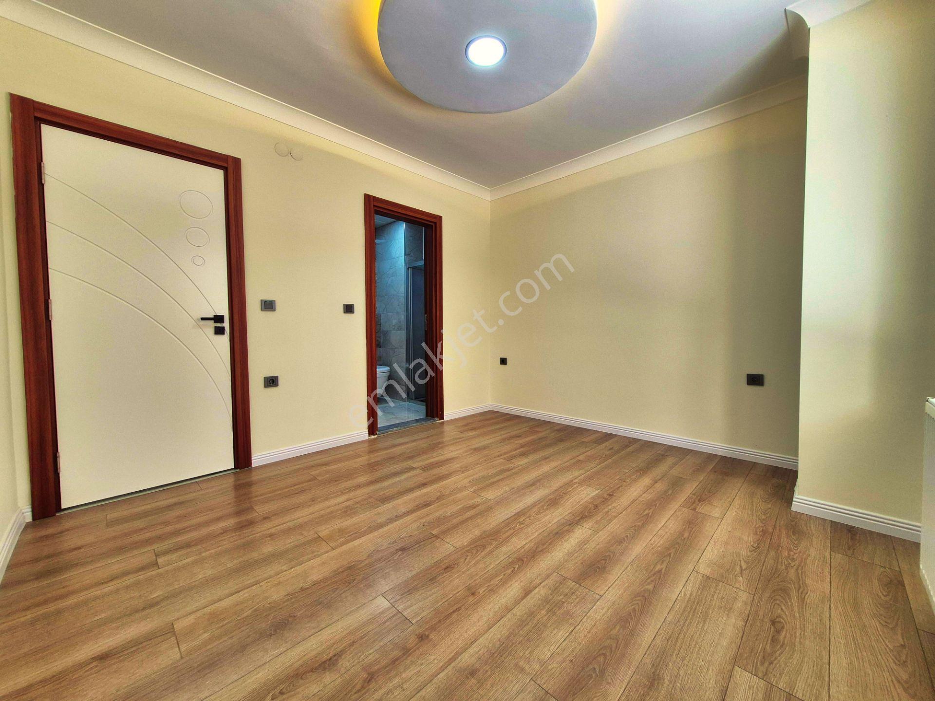 🛑🛑aktiften Akçay'da Satılık Havuzlu Otoparklı Harika Tasarımlı 2+1daire - Görsel 12