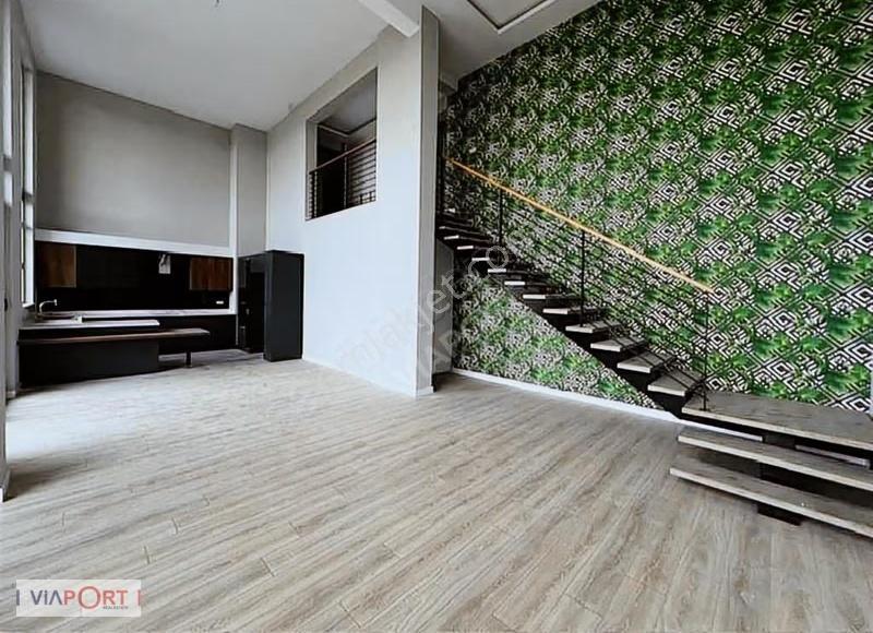 Bağlıca'da Özel Bahçeli 4+1 Villa Konseptinde Loft - Görsel 30