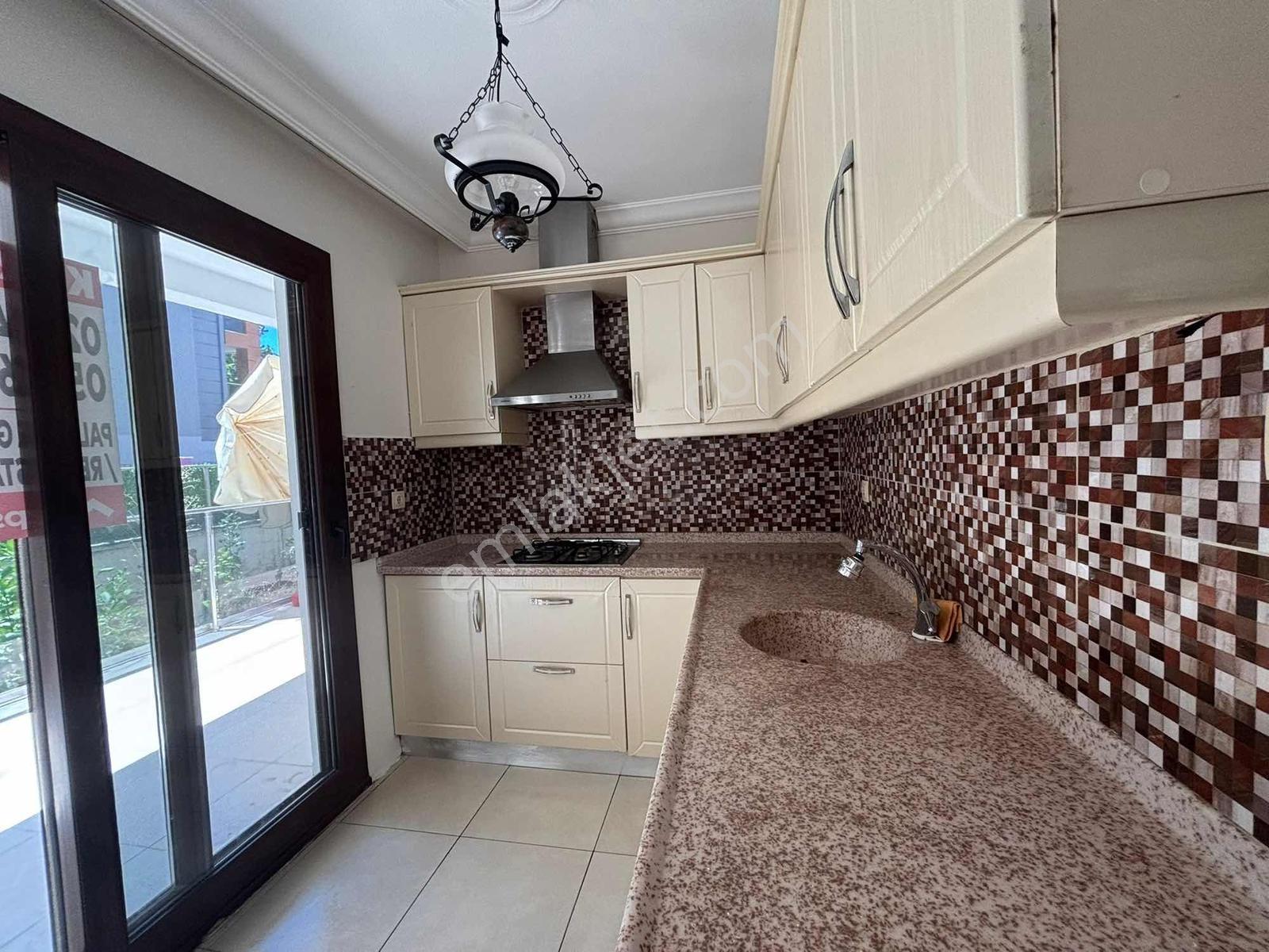 Blue Port Avm Yakını Bahçe Katı 2+1 Kapalı Mutfak Düz Daire - Görsel 16