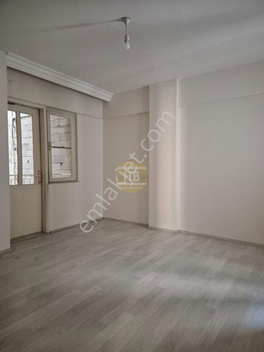 Hb'den 3+1 Kiralık Daire,merkezde Doğalgazlı,geniş Ara Kat - Görsel 24