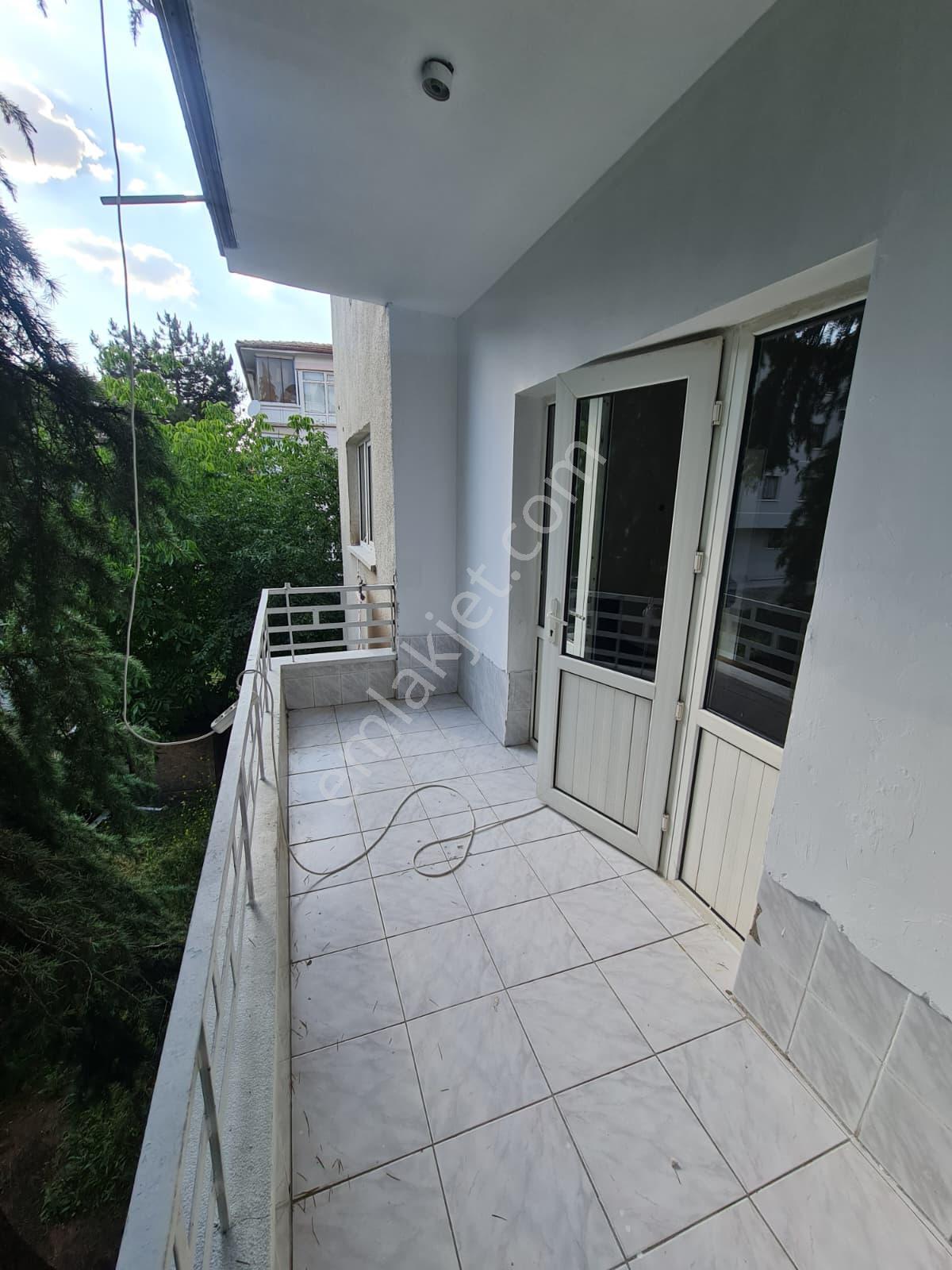Aydınlıkevler'de 3+1 Kiralık Daire -taner Emlak İnşaat - Görsel 10