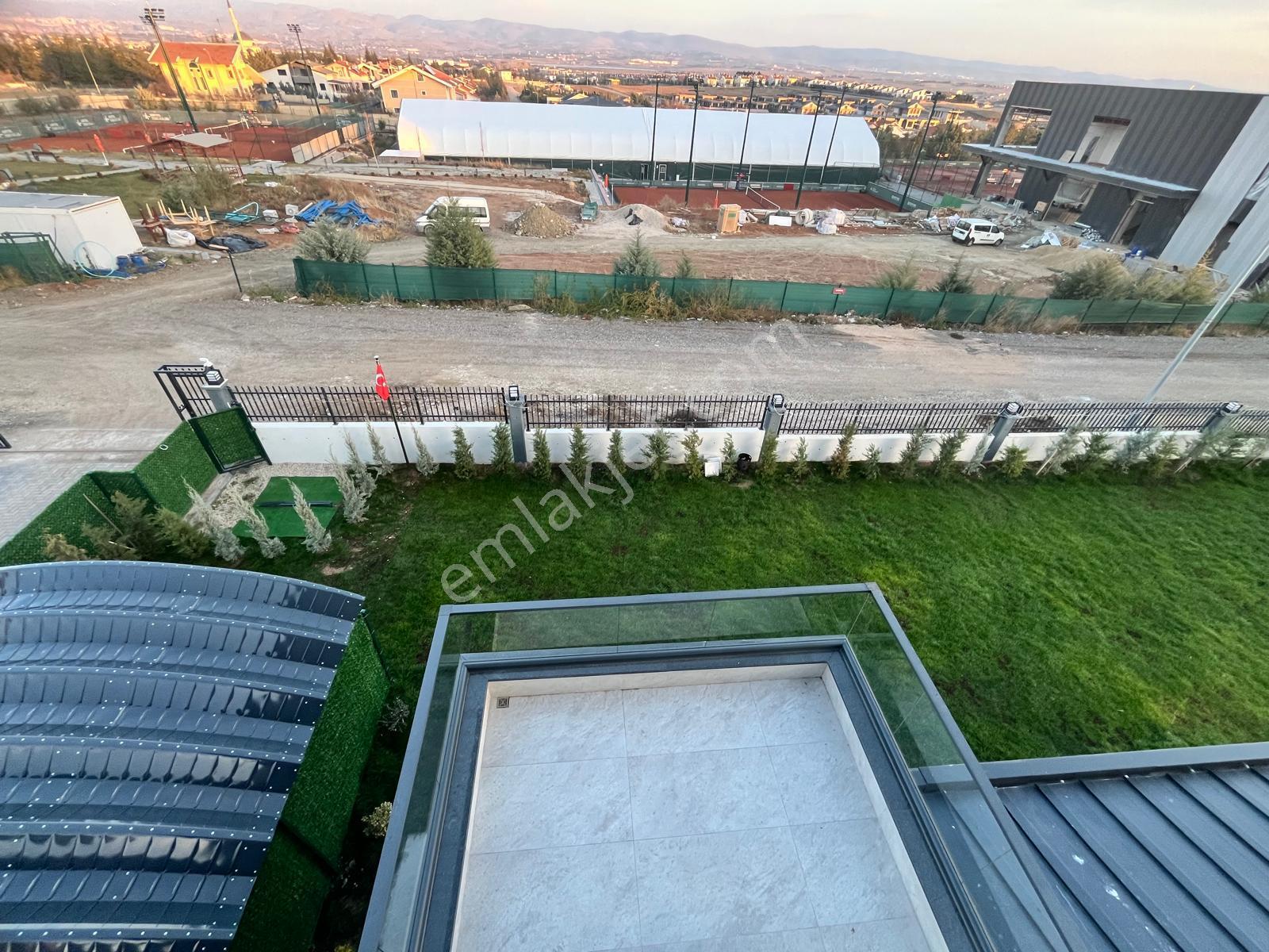 Sahibinden Site İçerisinde Sıfır Lüks Villa - Görsel 6