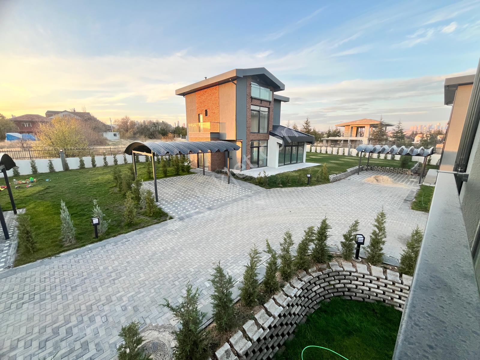 Sahibinden Site İçerisinde Sıfır Lüks Villa