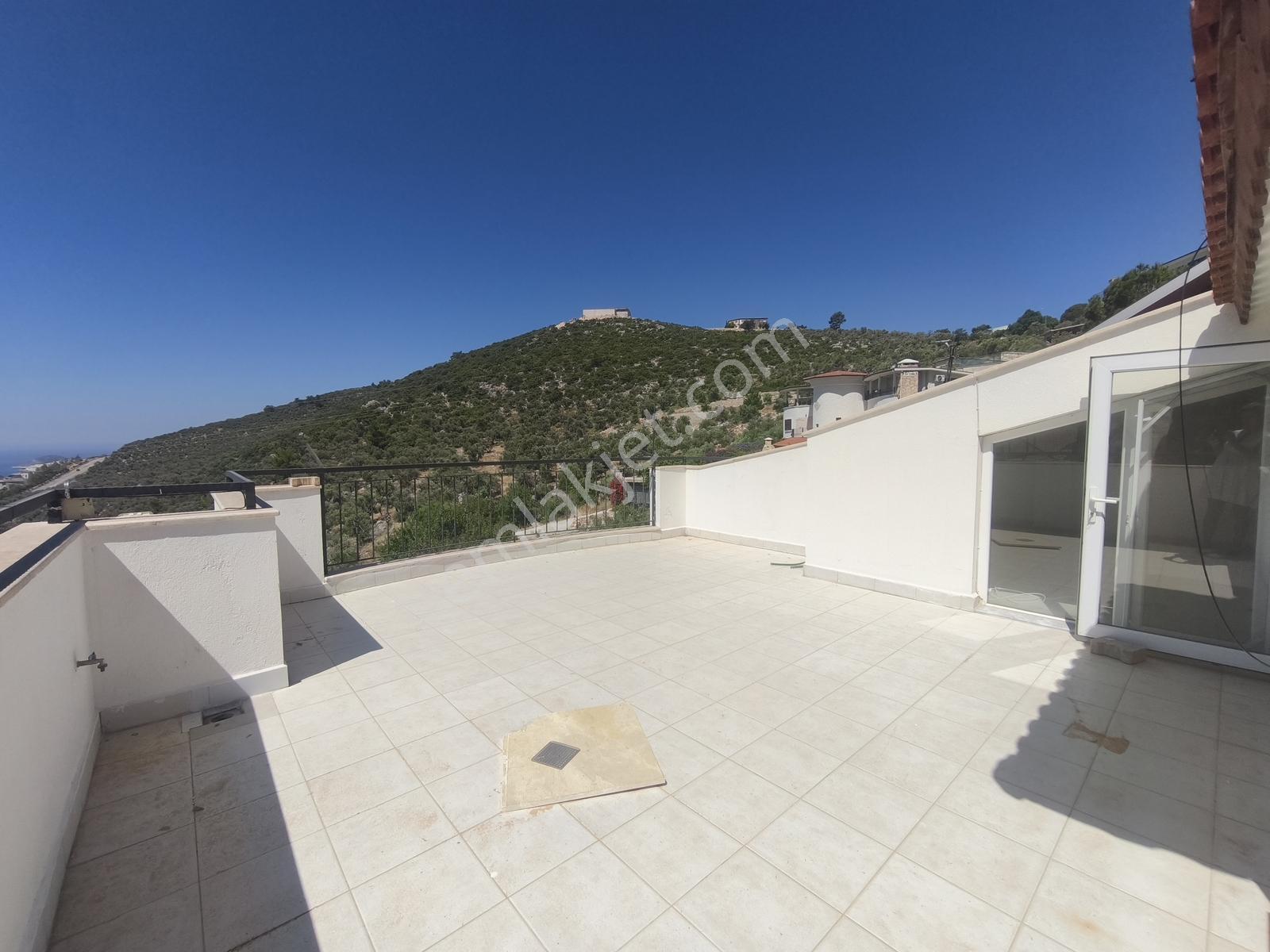 Kaş Kalkan'da Kiralık Deniz Manzaralı 3+1 - Görsel 16