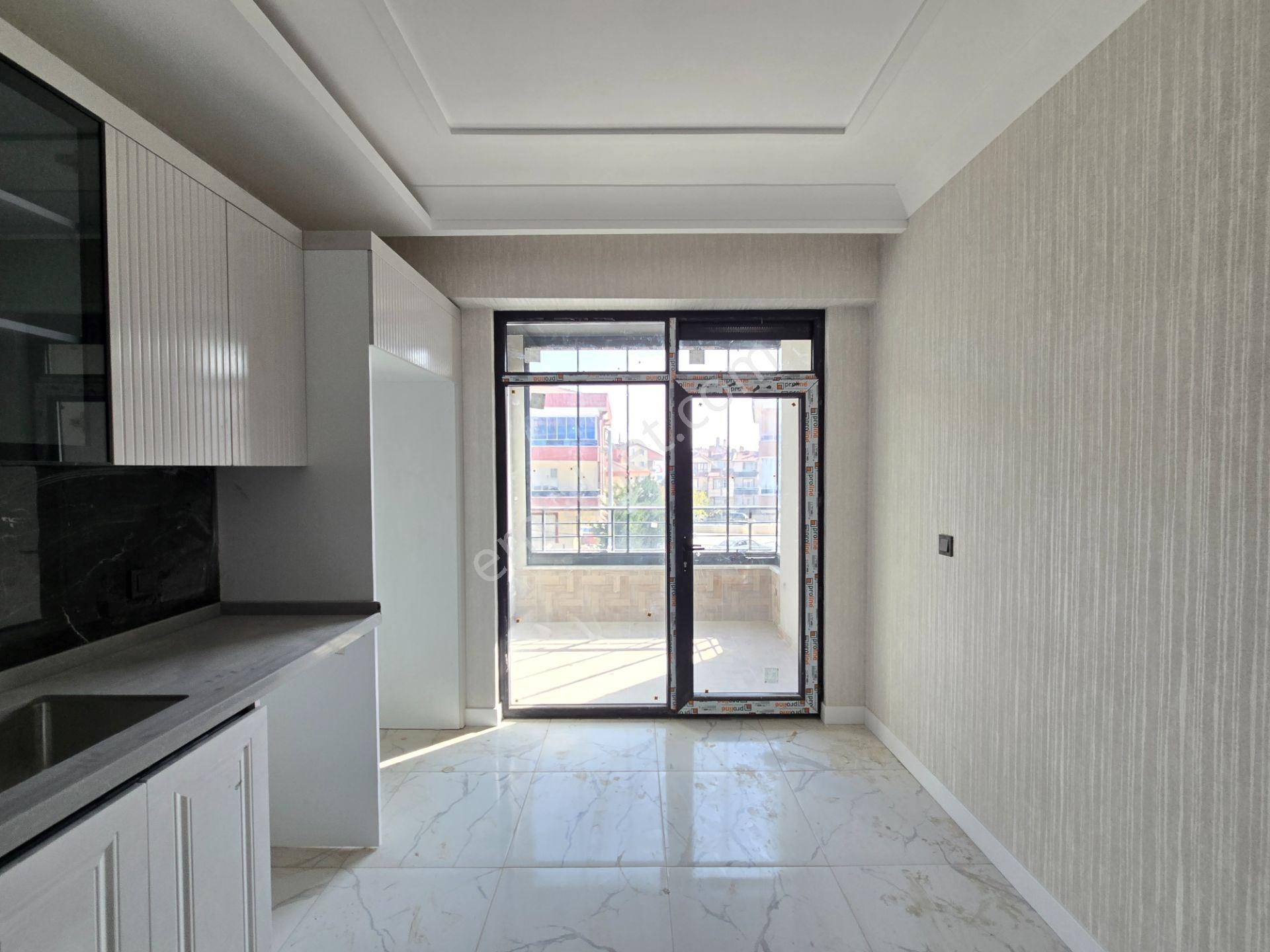 Alemdar Cad Yakını İşyapar Dan Site İçerisinde Lüks 2+1 Daire - Görsel 12
