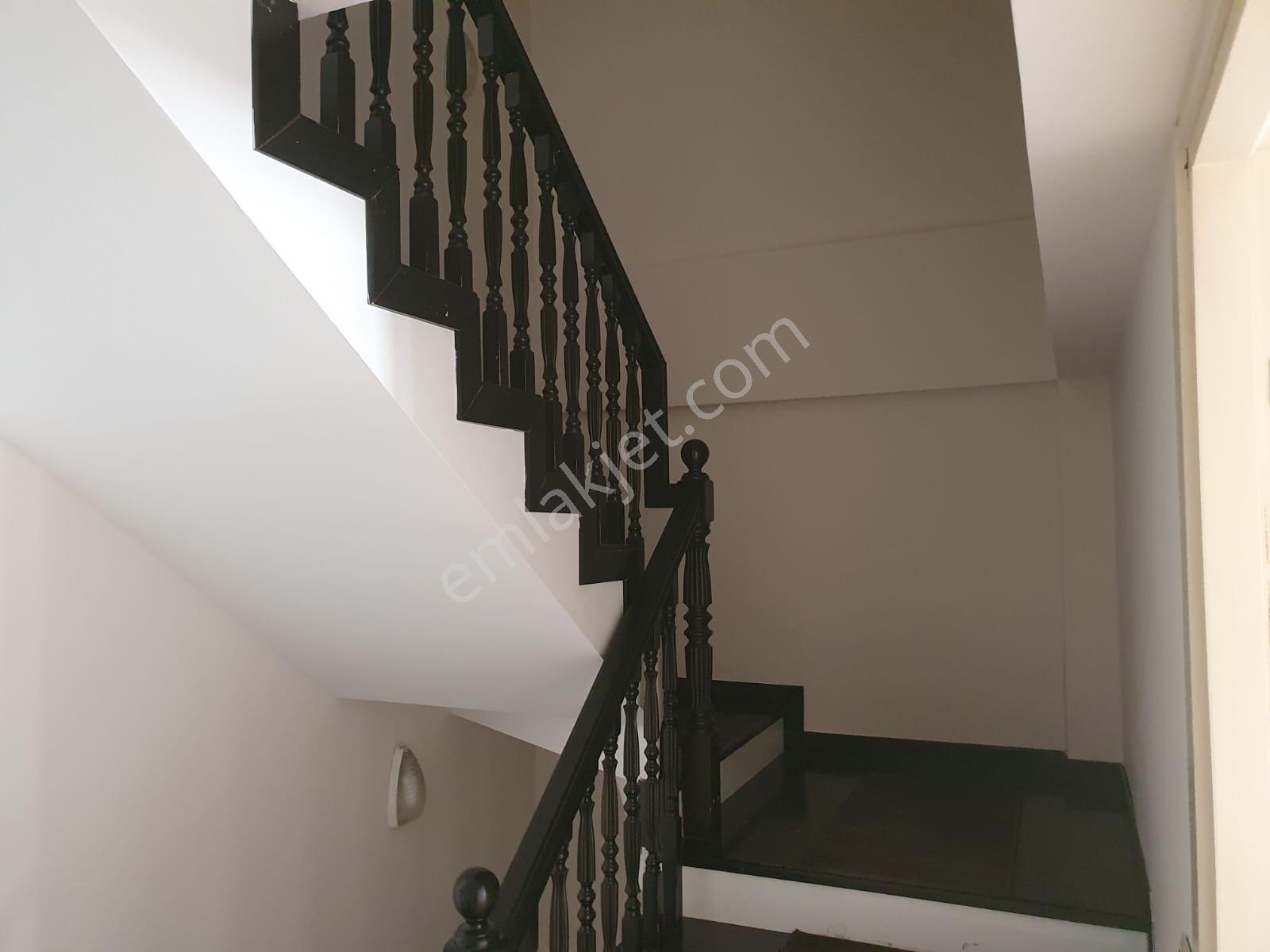 Sümer Satılık Bahçeli Villa 310 M² ( Boş ) - Görsel 22