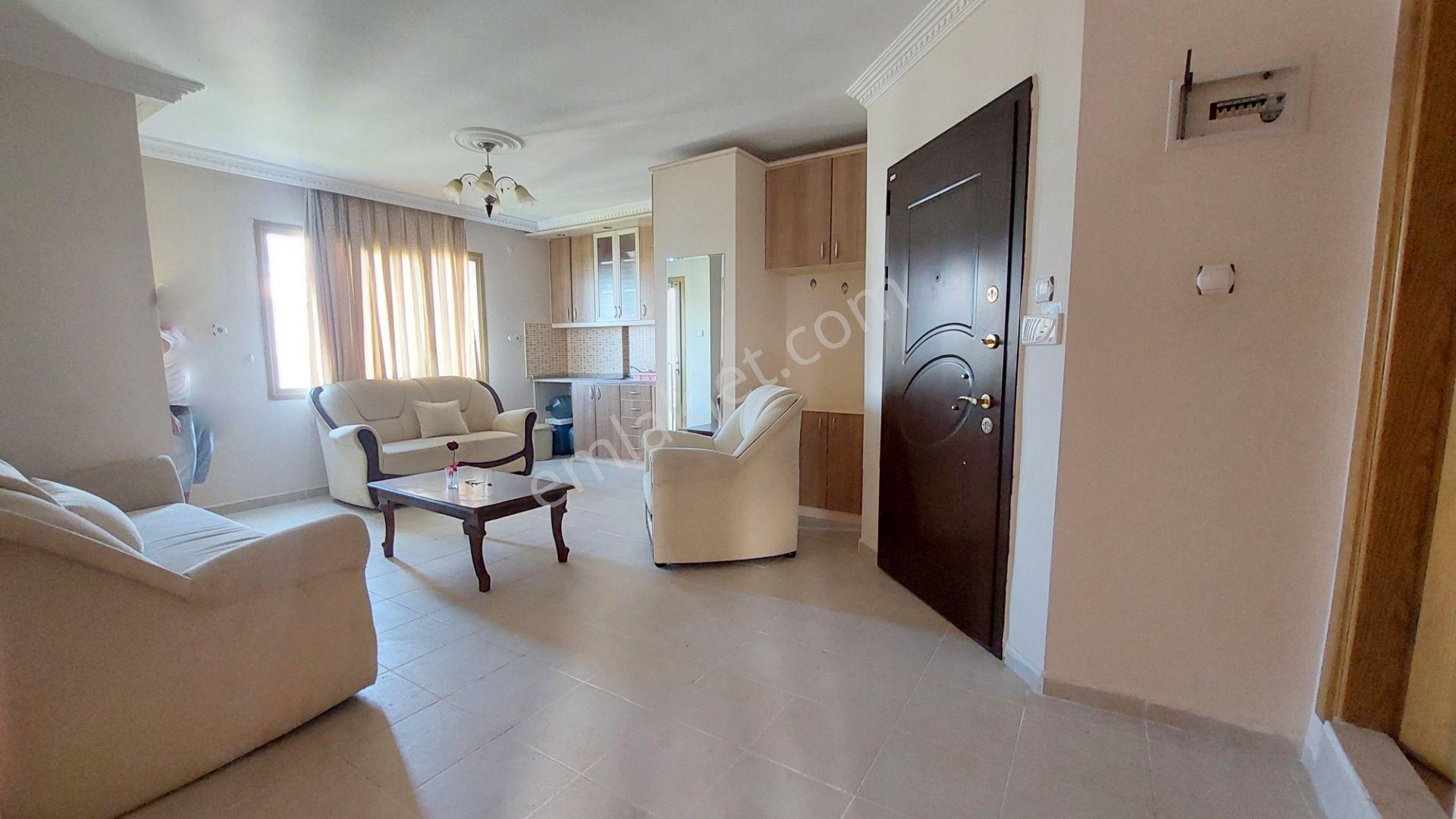 Kuşadası'nda Deniz Manzaralı, Havuzlu Site İçerisinde Satılık Daire - Görsel 5
