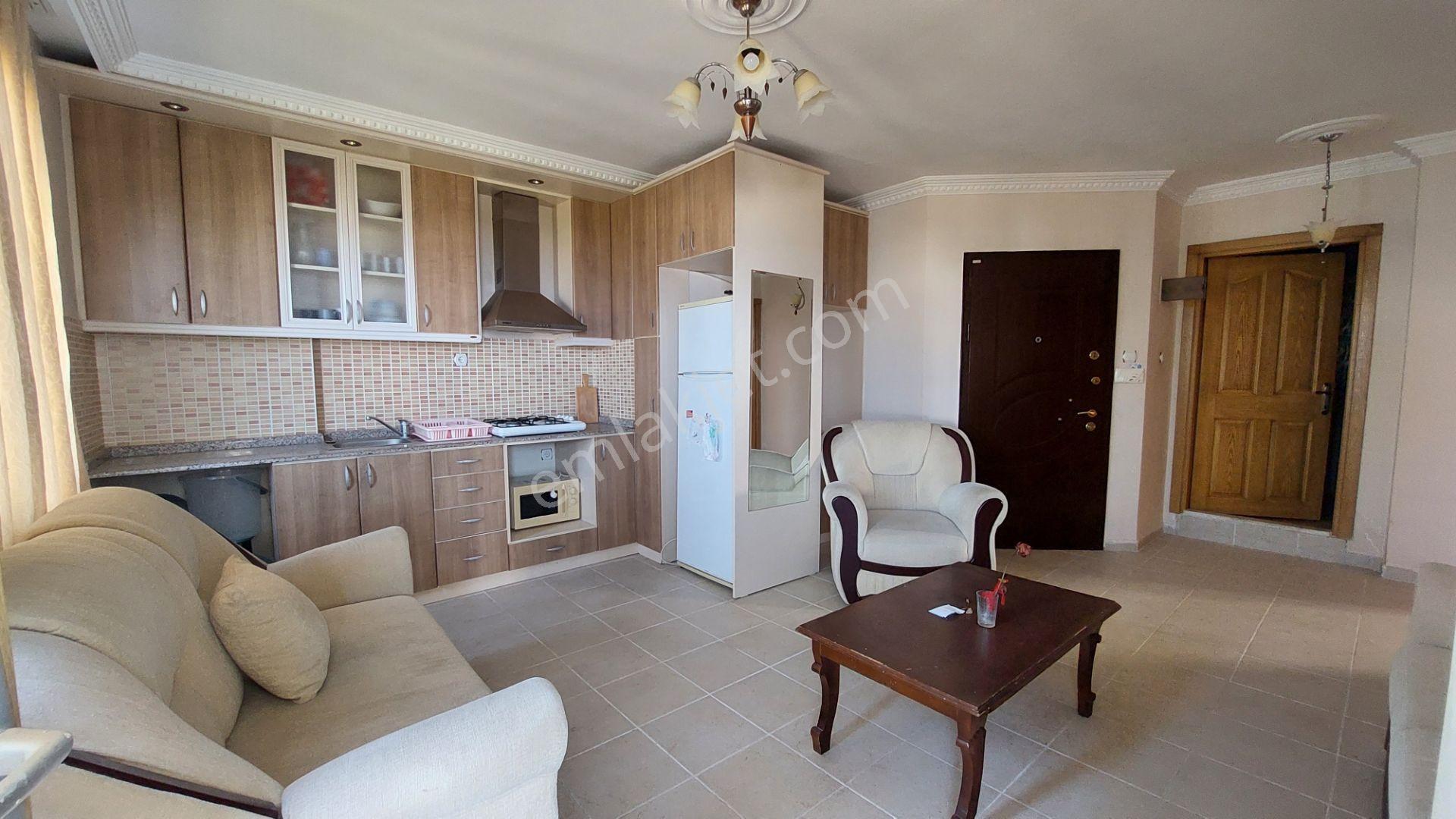 Kuşadası'nda Deniz Manzaralı, Havuzlu Site İçerisinde Satılık Daire - Görsel 8