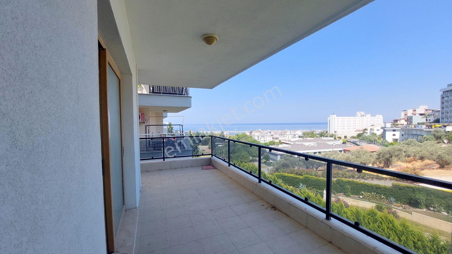 Kuşadası'nda Deniz Manzaralı, Havuzlu Site İçerisinde Satılık Daire - Görsel 20