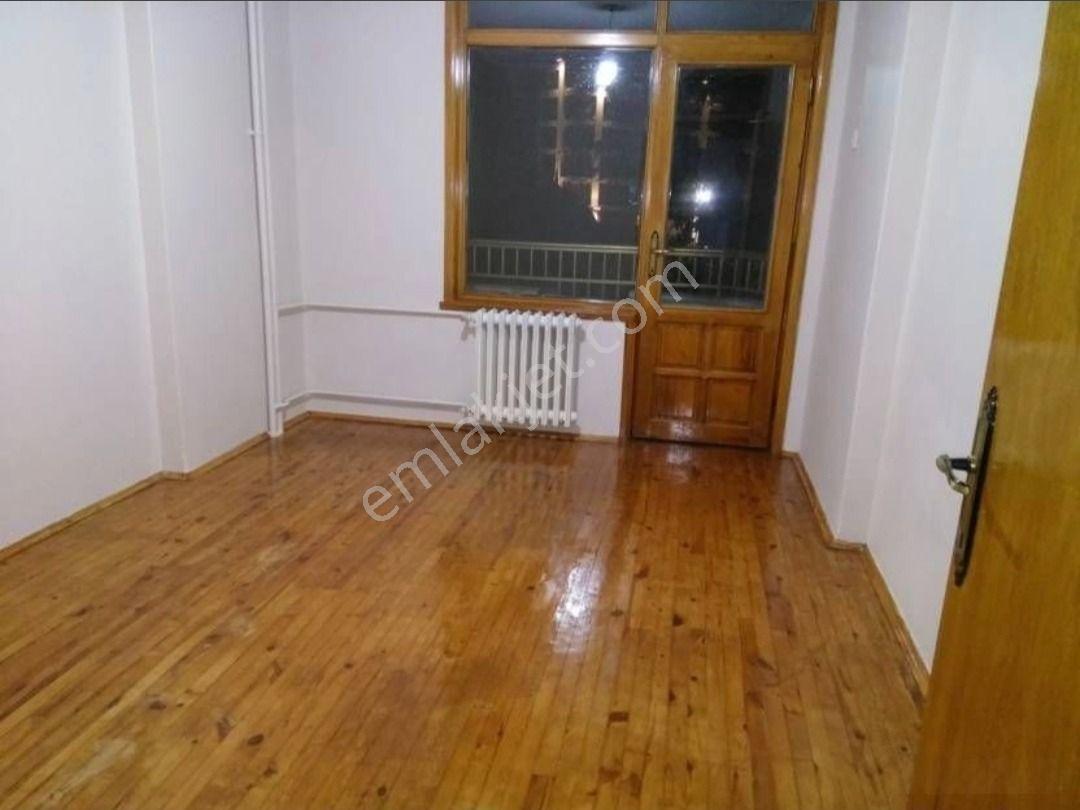 İsa Kavak Gayrimenkul’den Kiralık 3+1 Daire – Selçuklu/feritpaşa - Görsel 4