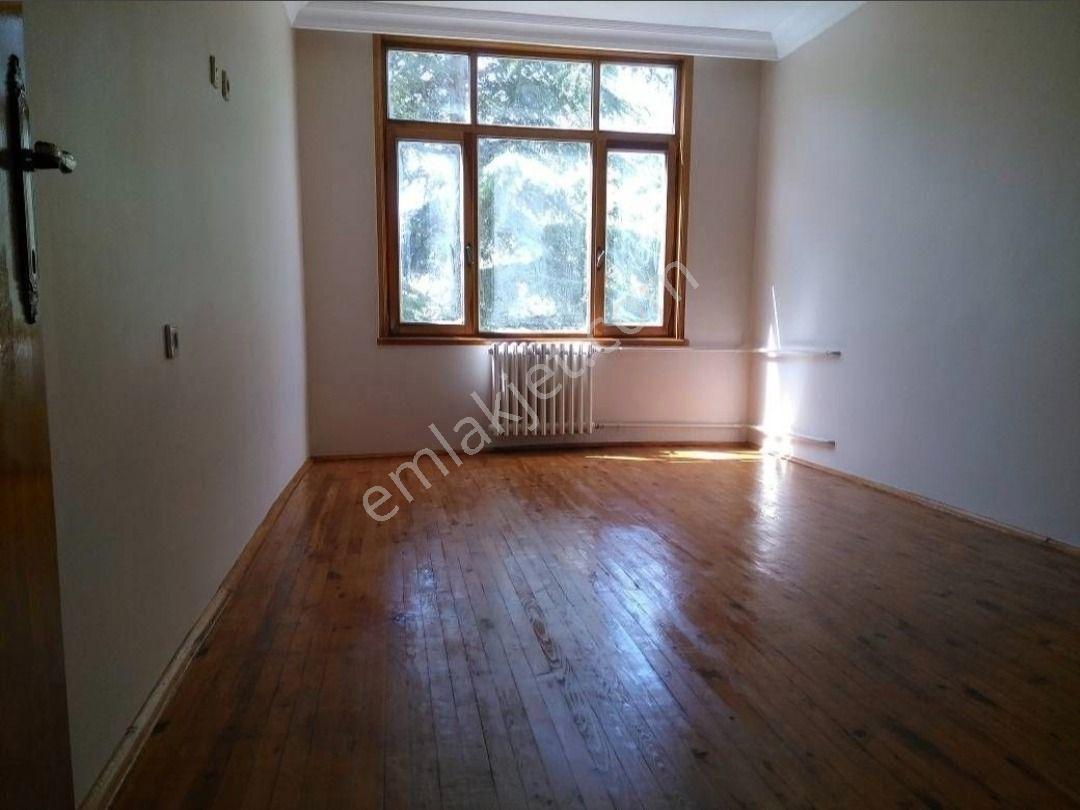 İsa Kavak Gayrimenkul’den Kiralık 3+1 Daire – Selçuklu/feritpaşa - Görsel 3