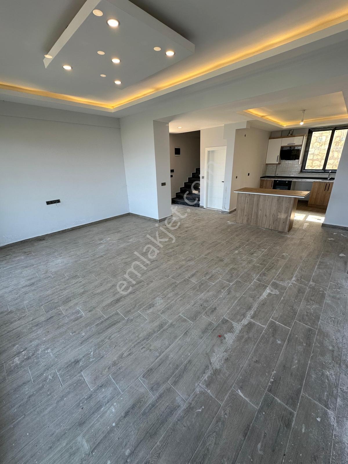 Gökhan Gökdemir'den Deniz Ve Doğa Manzaralı Satılık Villa - Görsel 22