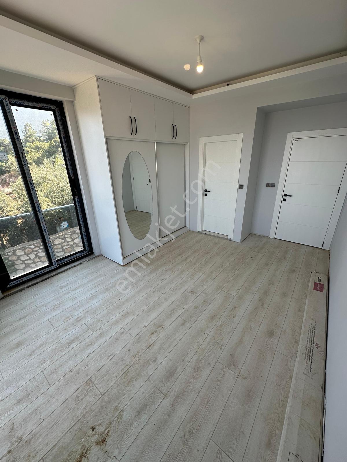 Gökhan Gökdemir'den Deniz Ve Doğa Manzaralı Satılık Villa - Görsel 32