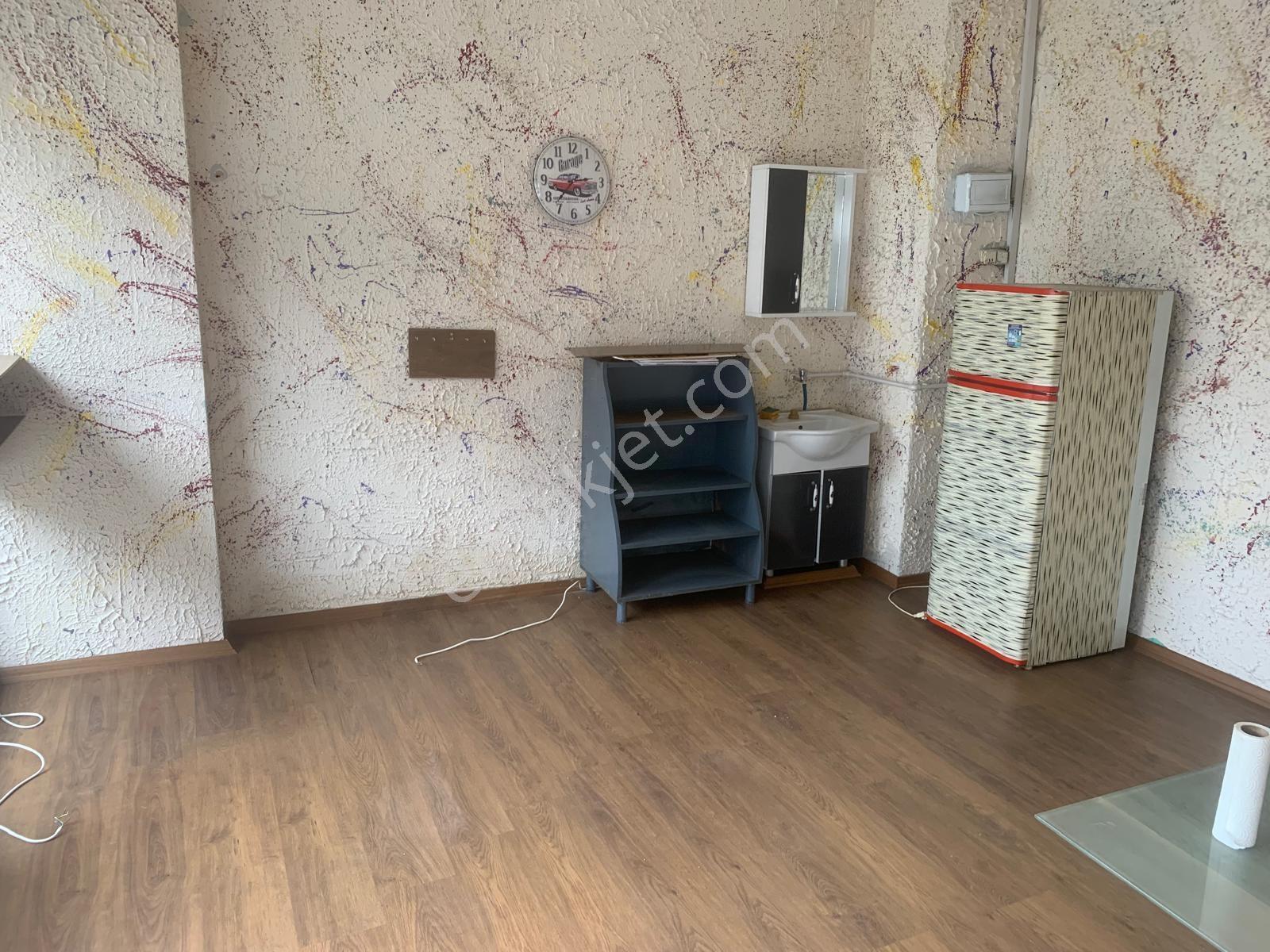 Paşa Çayırında Okulların Dibinde Kiralık 20m2 Dükkan - Görsel 4