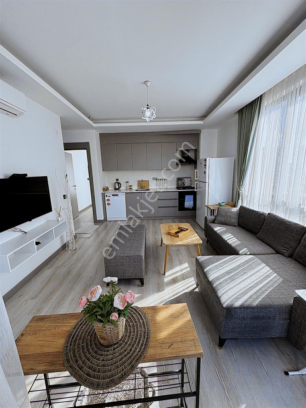 Han'dan Havuz-güvenlikli Site İçi Ara Kat Full Eşyalı 2+1 Daire! - Görsel 11
