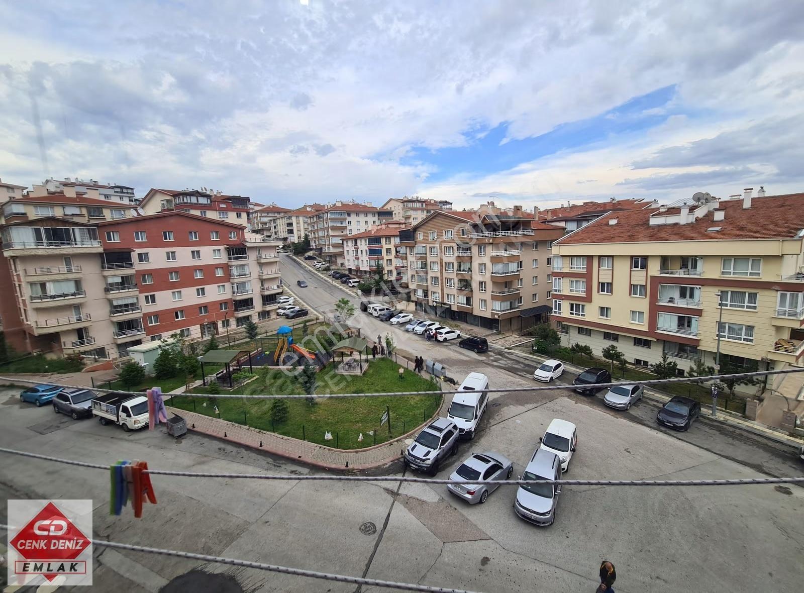 Böylesi Görülmedi '4+1' Genişliği Park Manzaralı Şark Köşeli 3+1 - Görsel 27