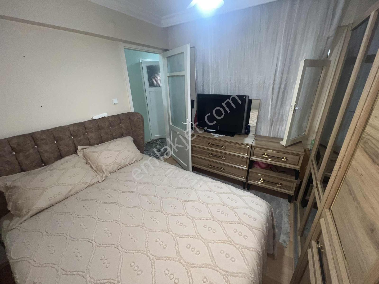 Türker Emlak 2+1 85m2 Ara Kat Bakımlı Cadde Yakını - Görsel 19
