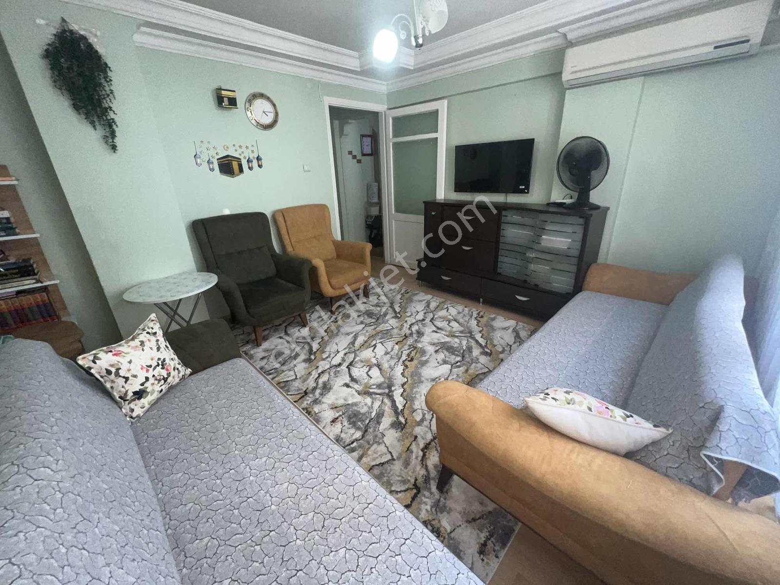 Türker Emlak 2+1 85m2 Ara Kat Bakımlı Cadde Yakını - Görsel 14