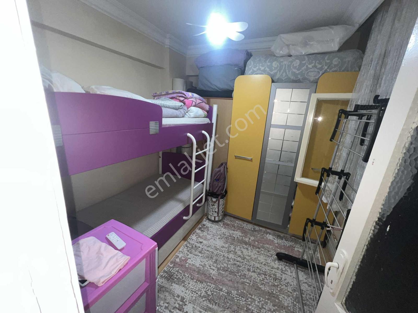 Türker Emlak 2+1 85m2 Ara Kat Bakımlı Cadde Yakını - Görsel 4