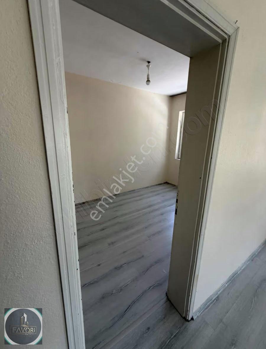Kiralık 2+1 Geniş Salon - Görsel 12