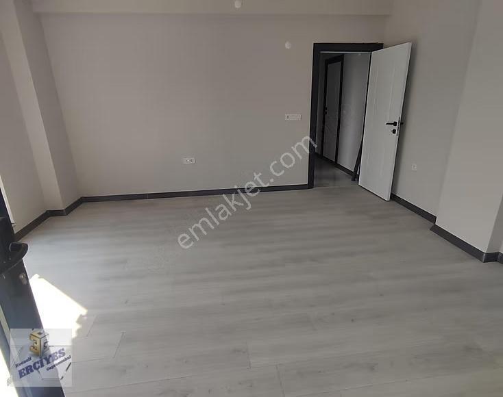 Arakat 2+1 Daire , Ferah ,kullanışlı - Görsel 7