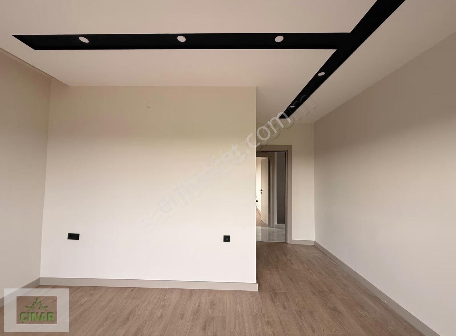 Antalya Çıplaklıda Şömineli Satılık Lüks 4+1 Villa - Görsel 8
