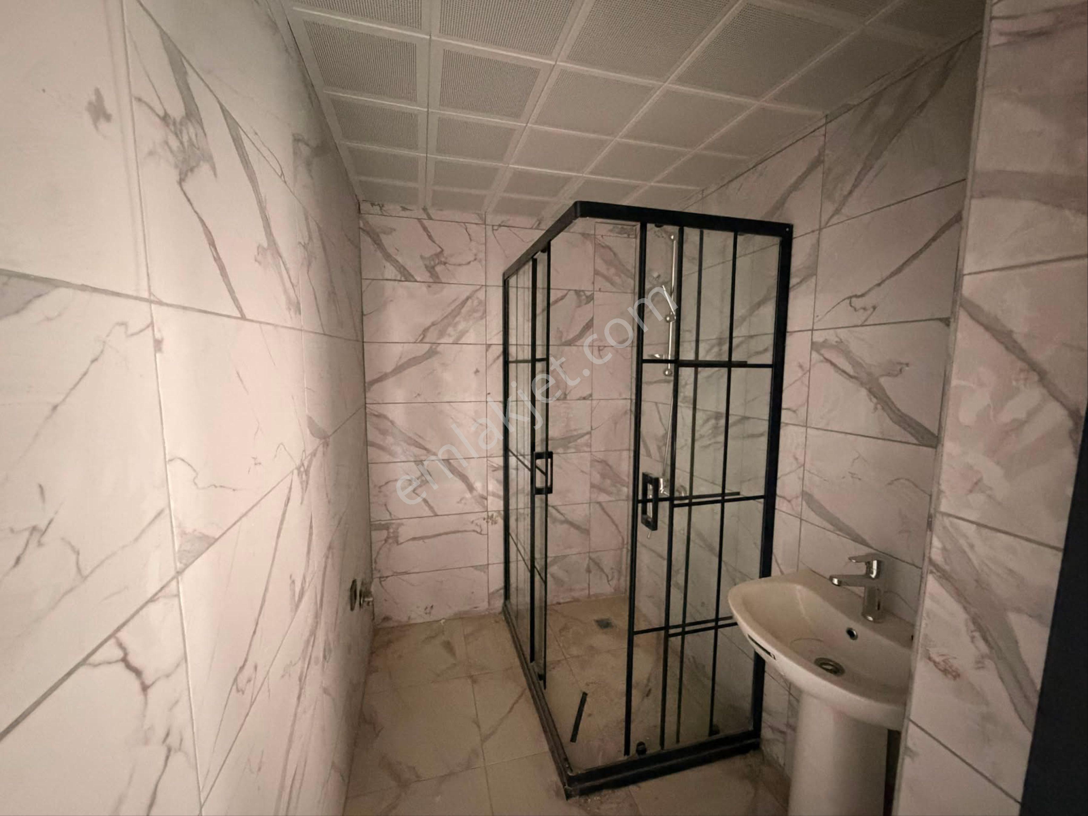 Kayapınar Bölgesi Ye Şehir Hastanesi Ve Sıtadyum Arasınada Kiralık 2+1 - Görsel 11