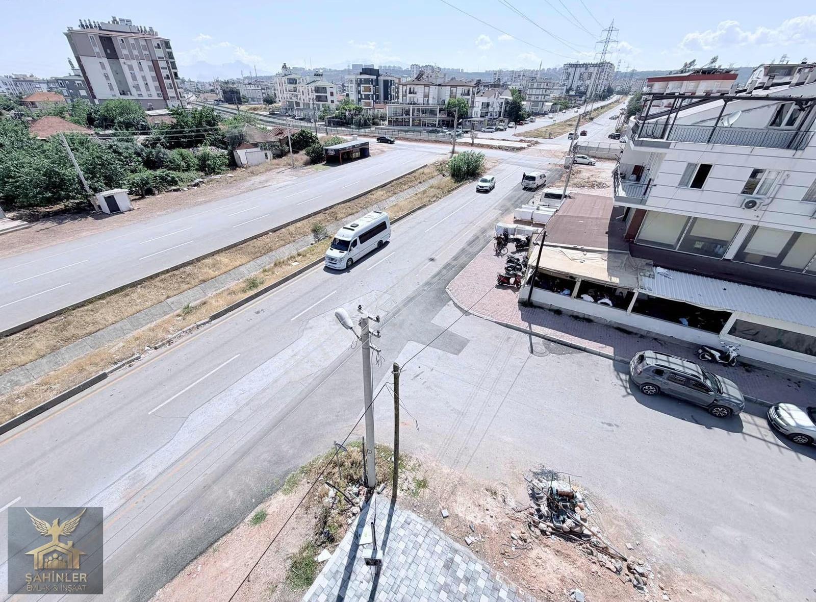 Cadde Üzeri Ebeveyn Banyolu Ferah 2+1 Daire Kaçmaz Fırsat !!! - Görsel 23