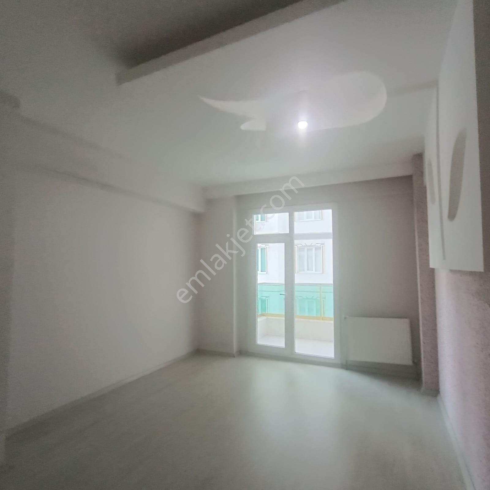 Dıyarakır Bağcılar Aram Tîgran Caddesî, 3+1 Lüx Daire - Görsel 3