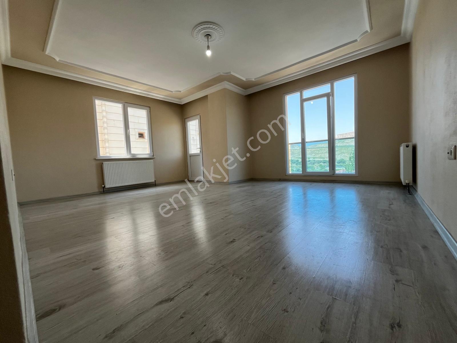Kiralık Daire Pendik Esenyalı Mahallesi - Görsel 2