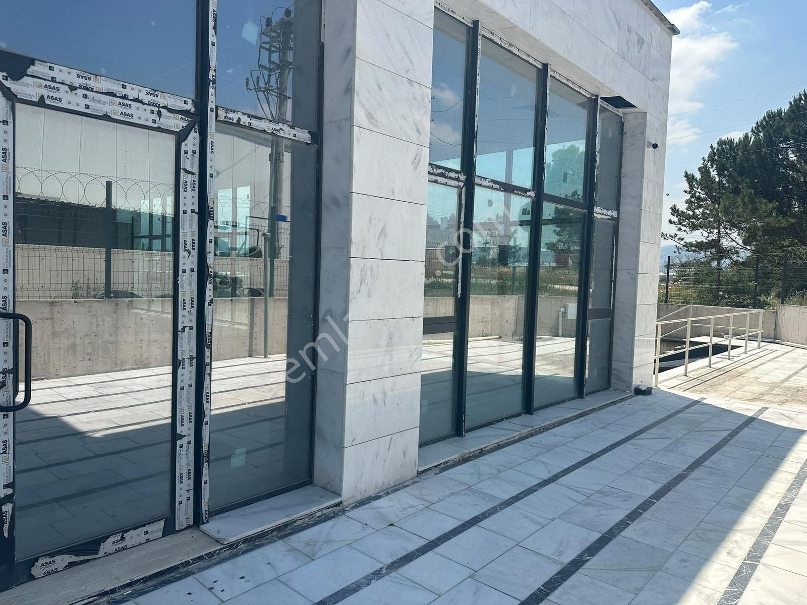 Meta Invest, İzmir Yolu 11. Kmde Fırsat Kiralık Mağaza + Depo - Görsel 12
