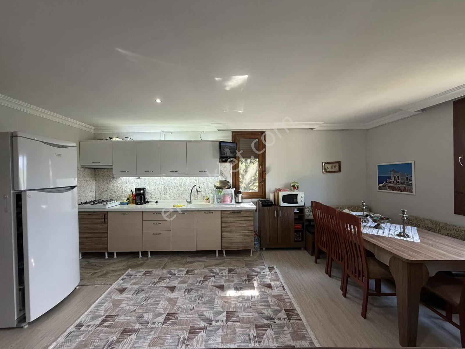 Onmax Börezli'de Satılık 4850 M2 Arsa İçerisinde Çiftlik Evi Bağ - Görsel 8