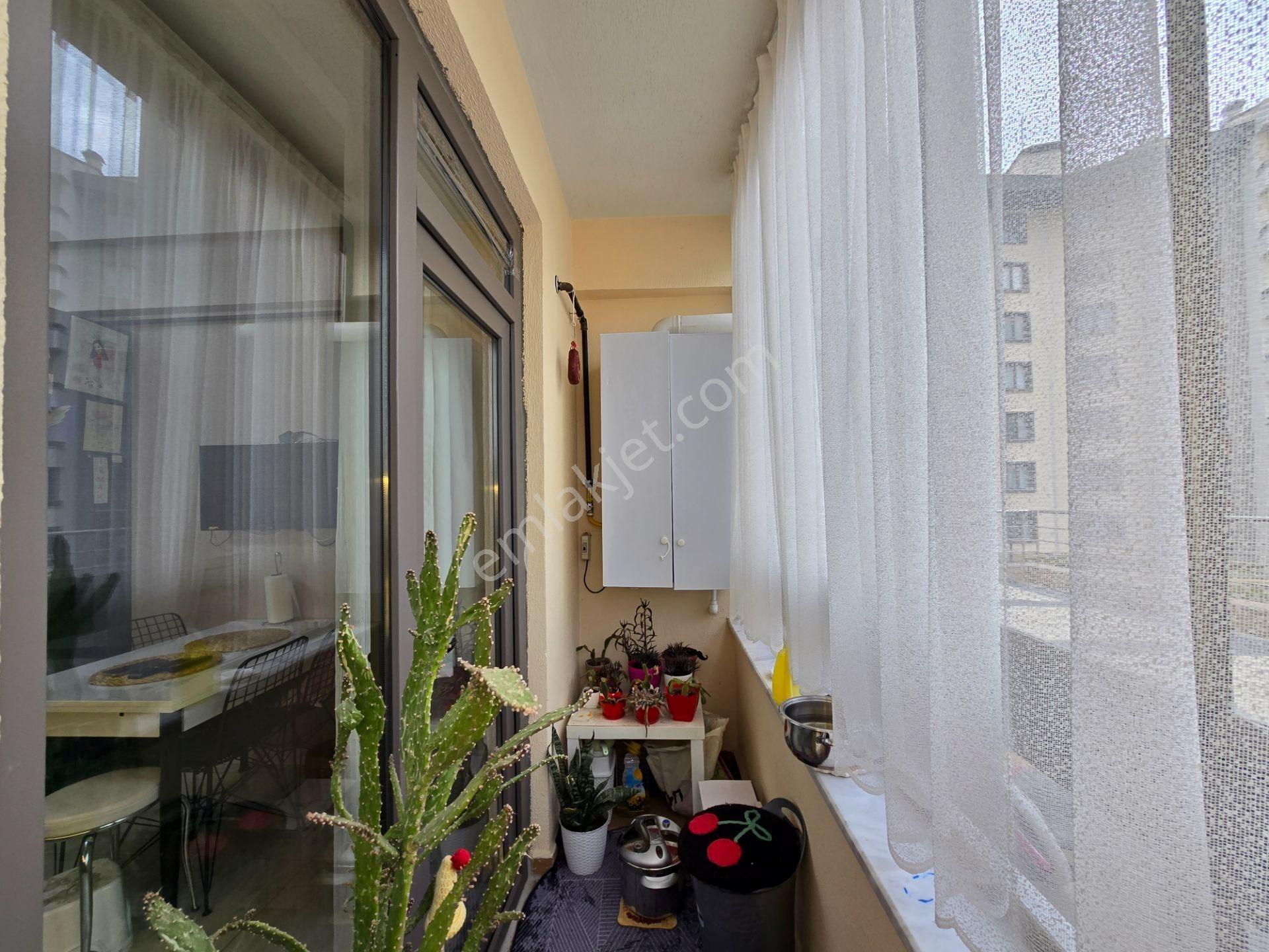 Yazırda İşyapar Gayrimenkulden Güvenlikli 4+1 Site İçi Satılık Lüx Daire - Görsel 2