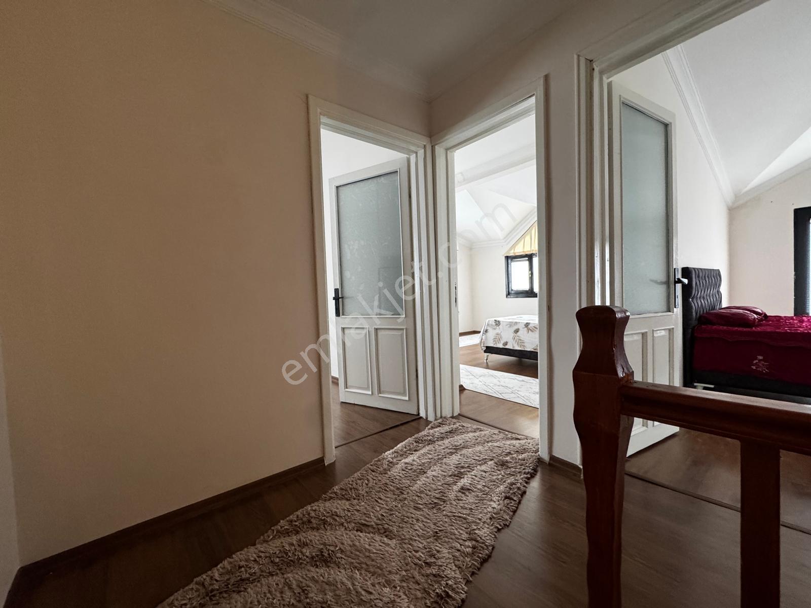 Fırsat Villa/sapanca'da Tam Müstakil/havuzlu Villa - Görsel 12