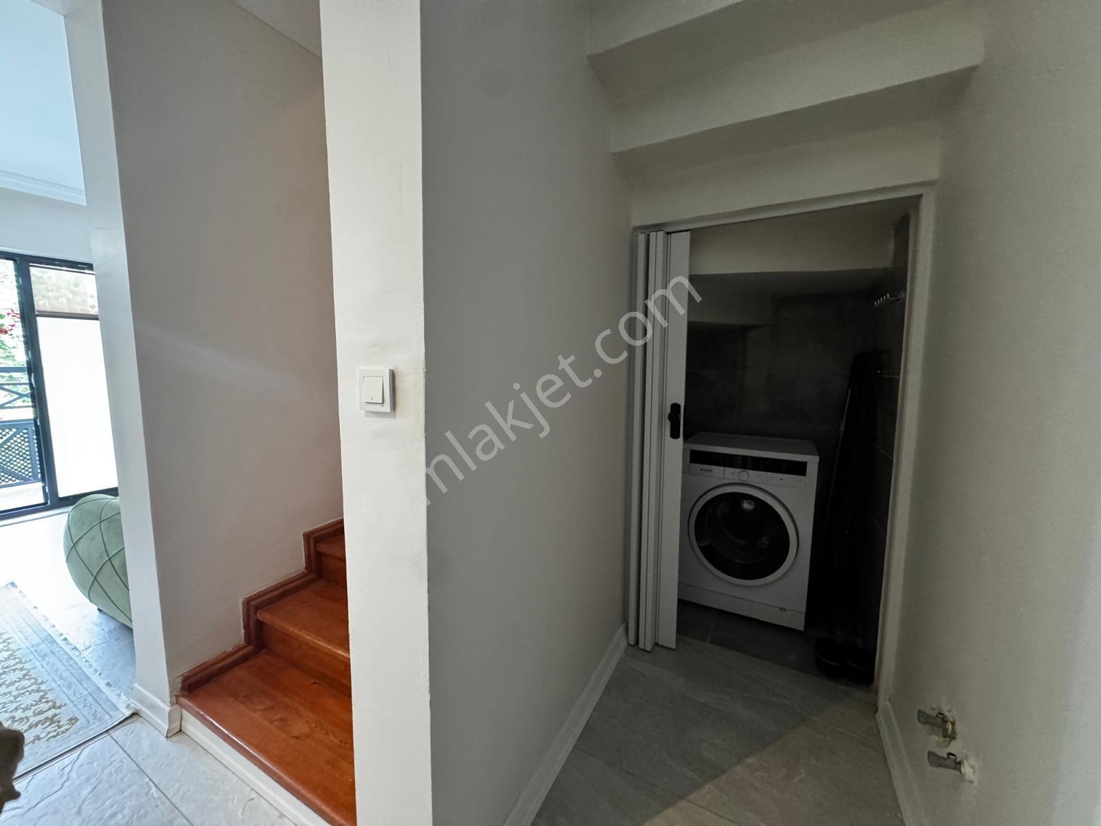 Fırsat Villa/sapanca'da Tam Müstakil/havuzlu Villa - Görsel 4