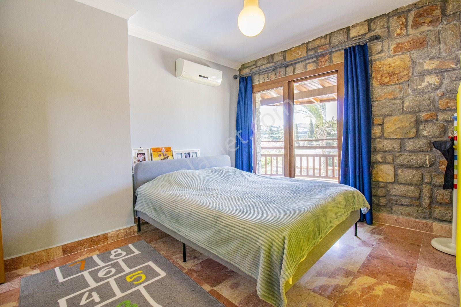Bitez Köyiçi'nde Özel Havuzlu Yıllık Kiralık Müstakil Villa - Görsel 28