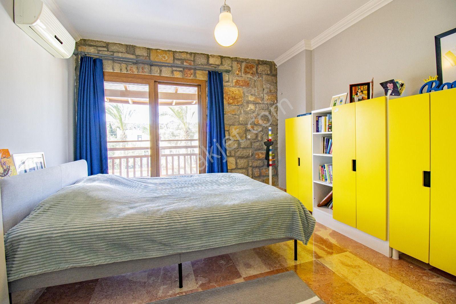 Bitez Köyiçi'nde Özel Havuzlu Yıllık Kiralık Müstakil Villa - Görsel 27