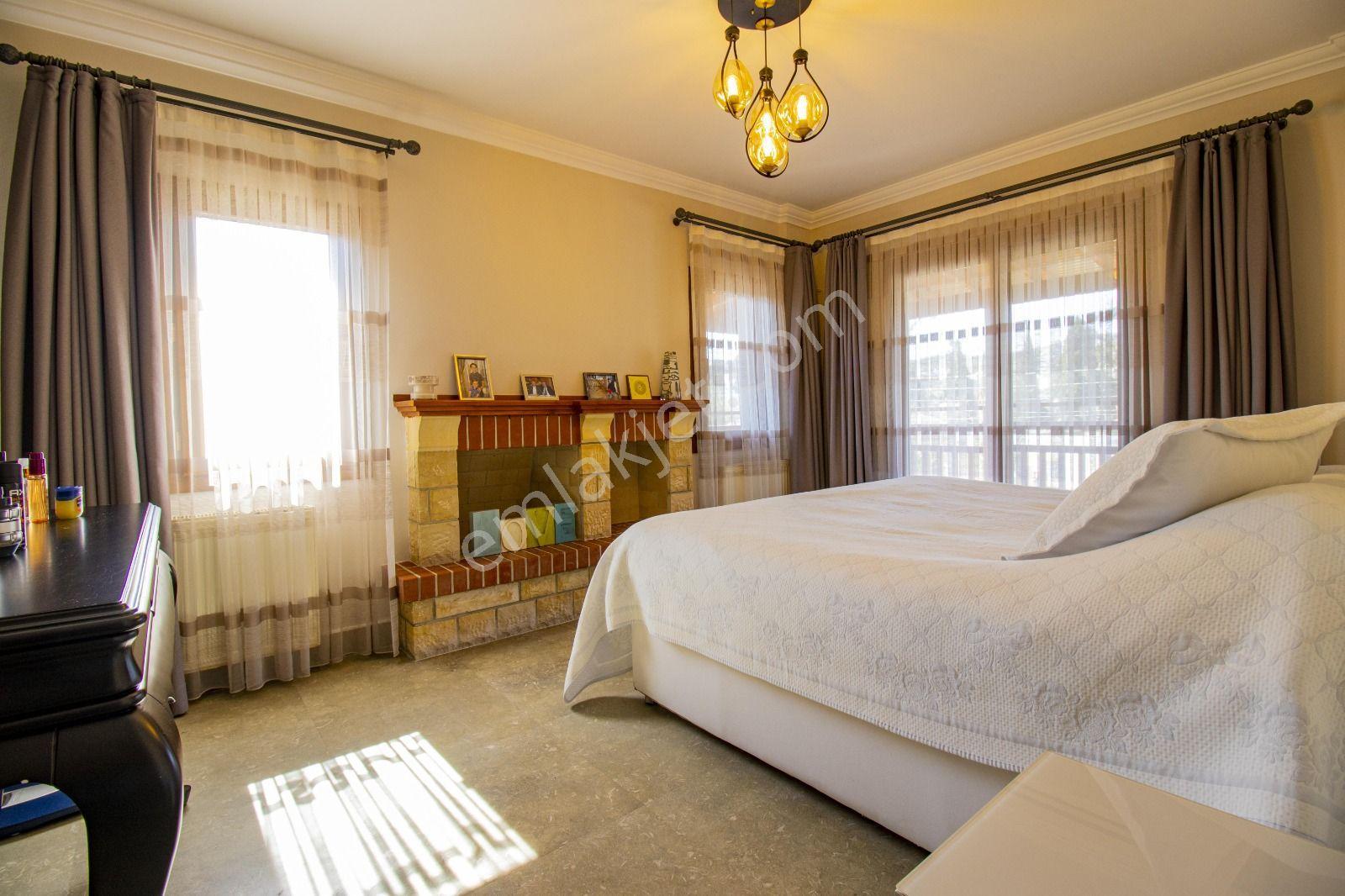 Bitez Köyiçi'nde Özel Havuzlu Yıllık Kiralık Müstakil Villa - Görsel 26